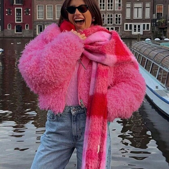 Pink Casual Women's Faux Fur Cropped Jacket - Picture 1 of 5